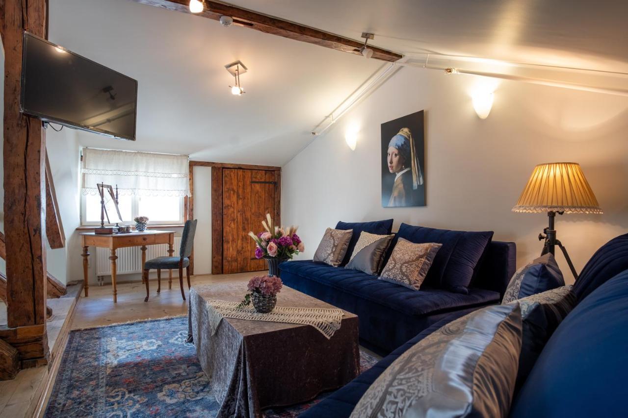 Rataskaevu Boutique - 7 Unique Apartments タリン エクステリア 写真